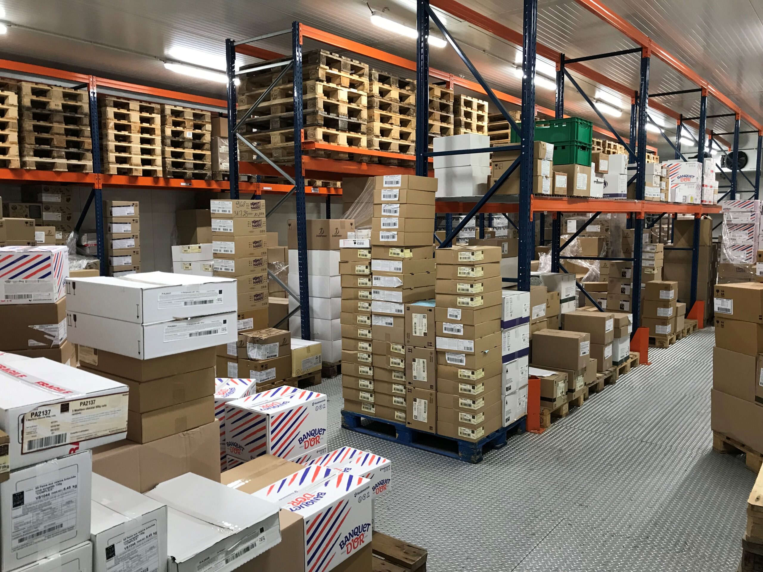 64600-0556-Production-Materiel-DISTRIGEL-site-Distrigel-photoentrepot